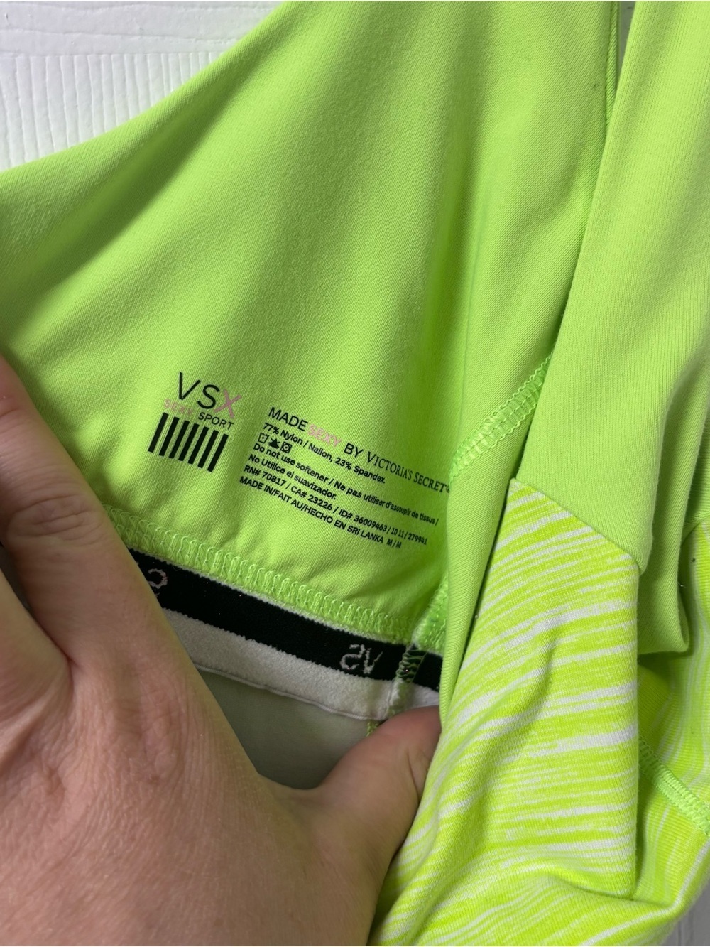 Made Sexy by Victoria's Secret Neon Green Athletic Tank Top Women’s Medium - Picture 5 of 6
